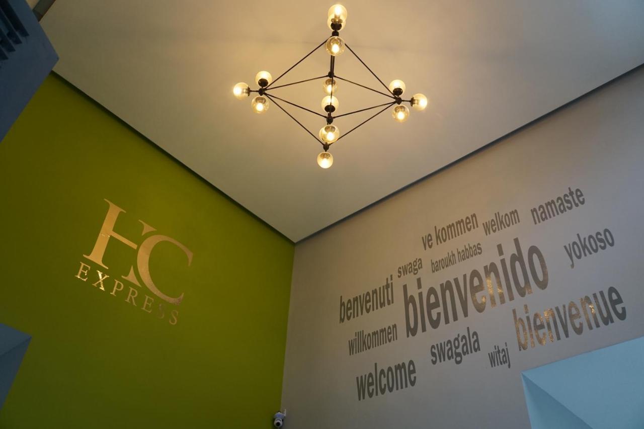 Hotel Hc Express Monterrey Extérieur photo